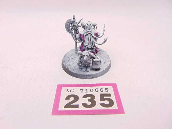 Tech Priest Grombrindal
