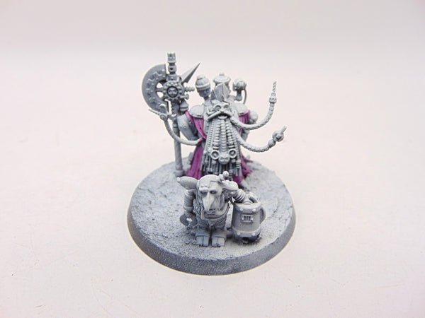Tech Priest Grombrindal
