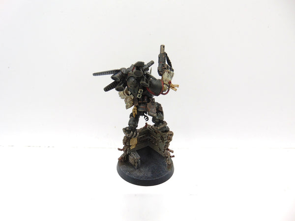 Chapter Master Kayvaan Shrike