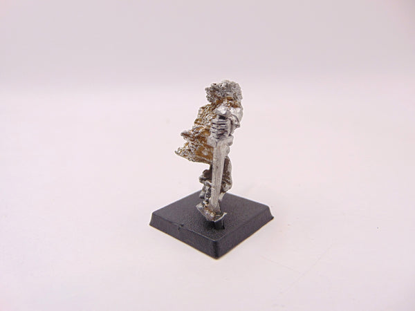 C01 Osamund Doomspin Berserker