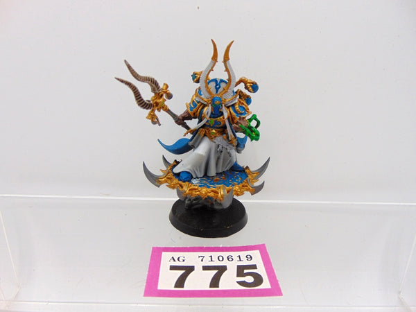Shriman on Disc of Tzeentch