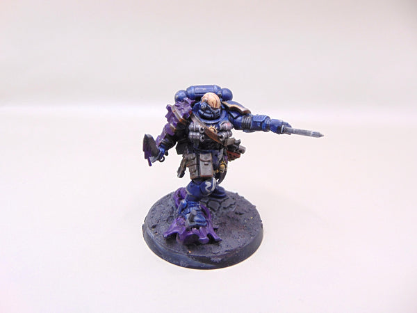 Primaris Lieutenant with Combi Weapon