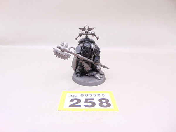 Praetor with Power Axe
