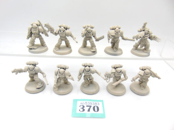 Grey Hunters