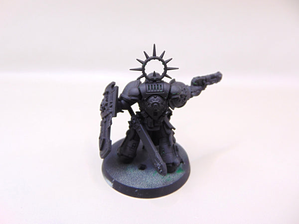 Primaris Lieutenant with Storm Shield