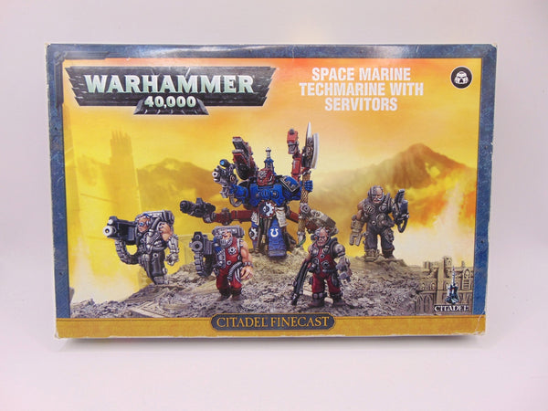 Techmarine with Servitors