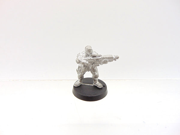Van Saar with Autogun