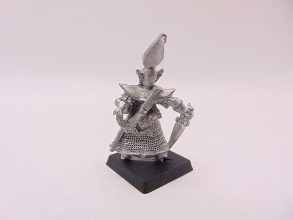 C09 Dark Elf Swordsman