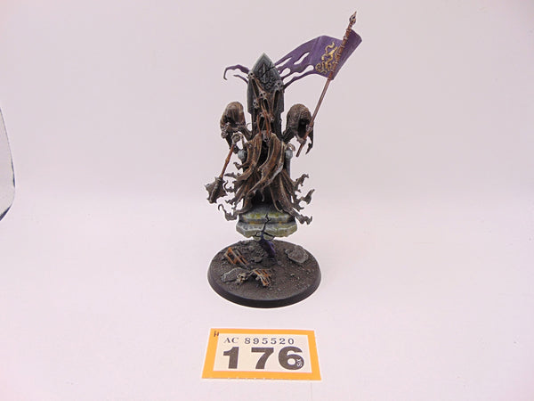 Kurdoss Valentian, The Craven King