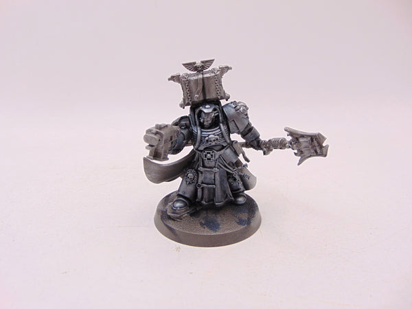 Librarian in Terminator Armour