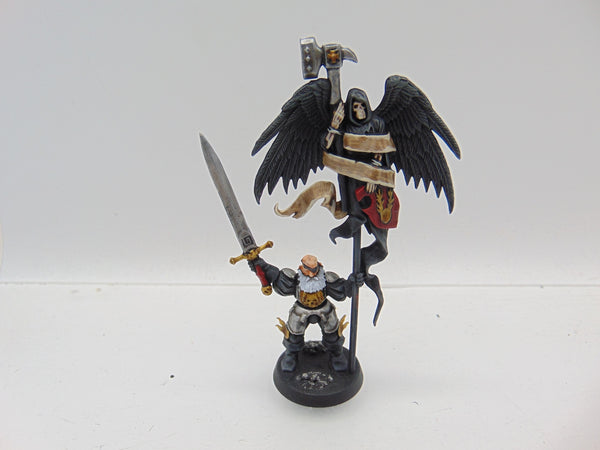 General / Commander Army Standard Bearer