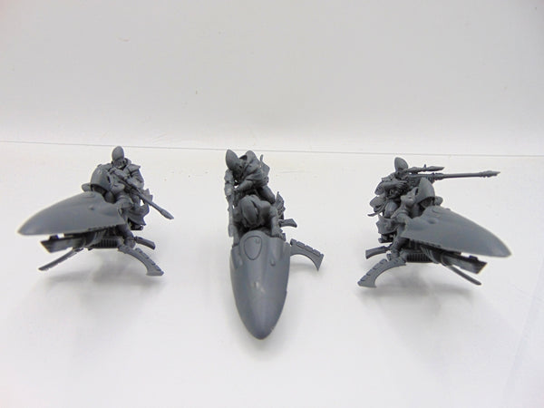 Shroud Runners