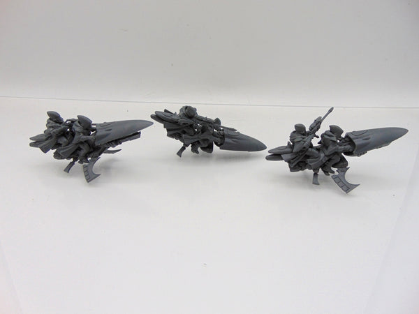 Shroud Runners
