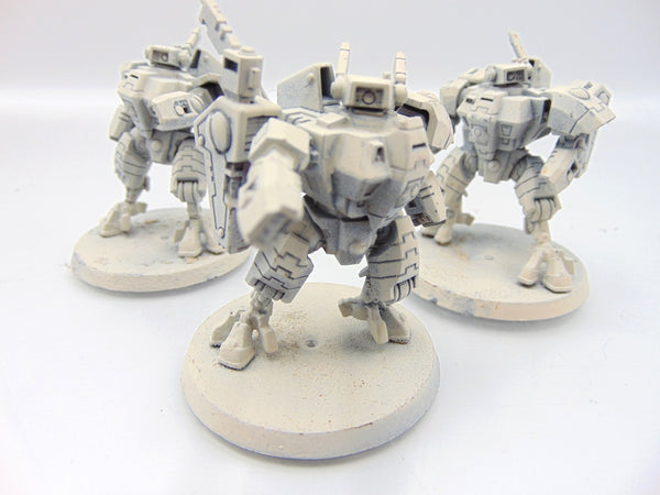 Crisis Battlesuits