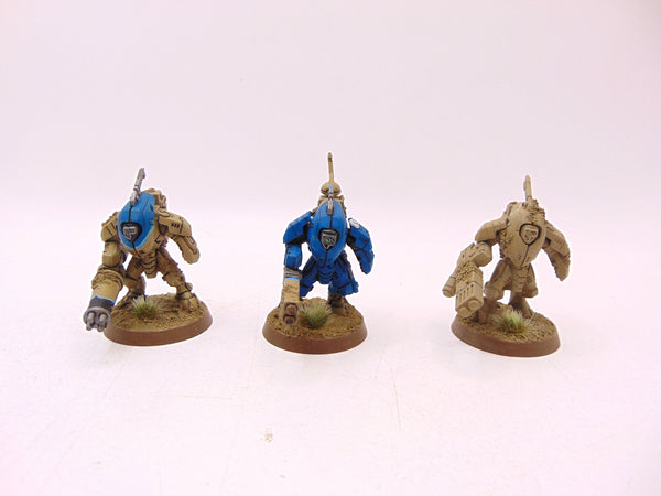 XV25 Stealth Battlesuits