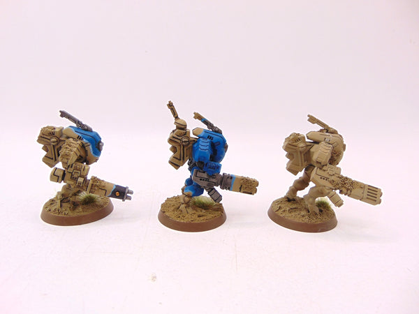 XV25 Stealth Battlesuits