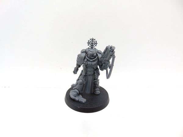 Primaris Veteran with Bolt Rifle