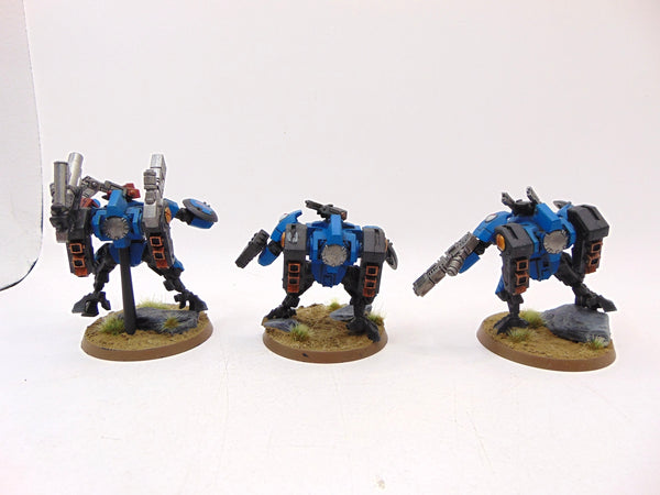 Crisis Battlesuits