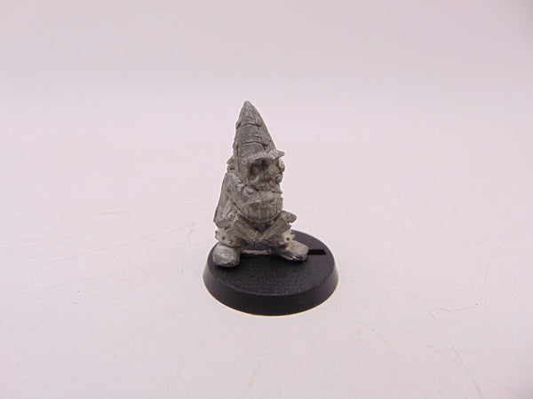 Squat Hearth Guard