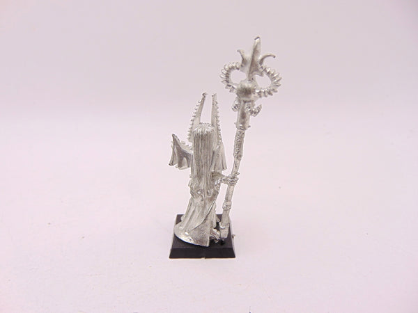 Dark Elf Sorceress