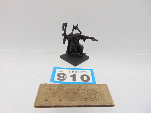 Exalted Hero of Chaos