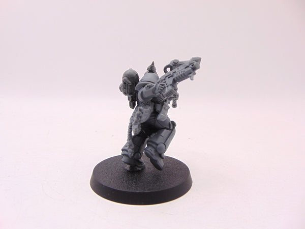 Primaris Lieutenant Haldor Icepelt