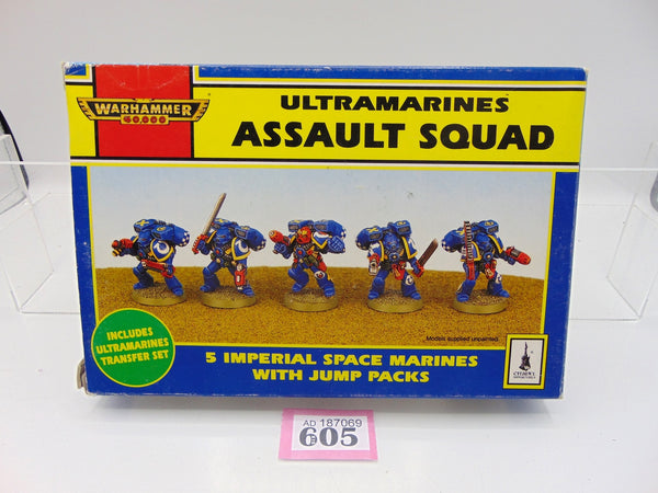 Ultramarines Assault Squad