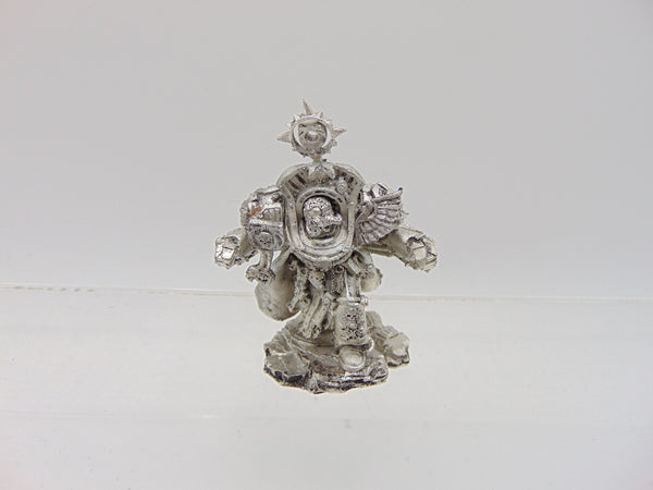 Marneus Calgar