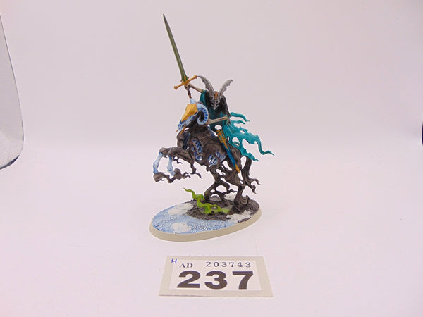 Knight of Shrouds on Ethereal Steed