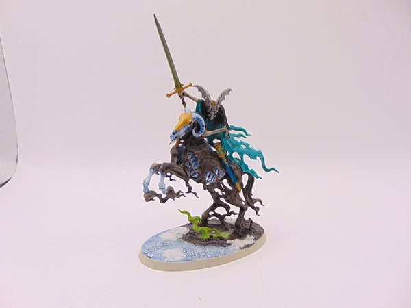 Knight of Shrouds on Ethereal Steed