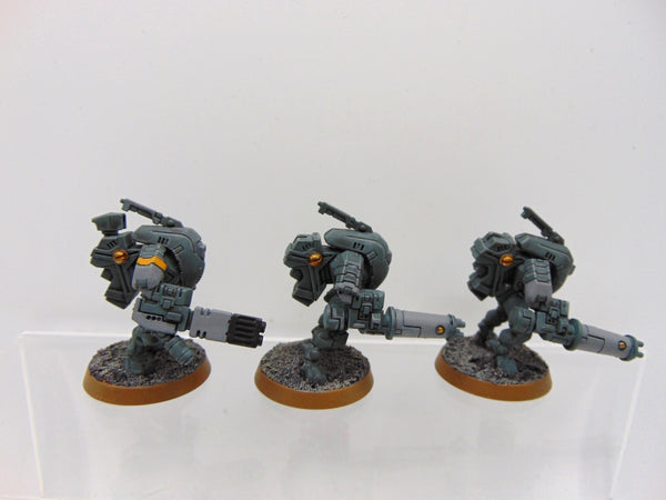 XV25 Stealth Battlesuits
