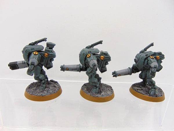XV25 Stealth Battlesuits