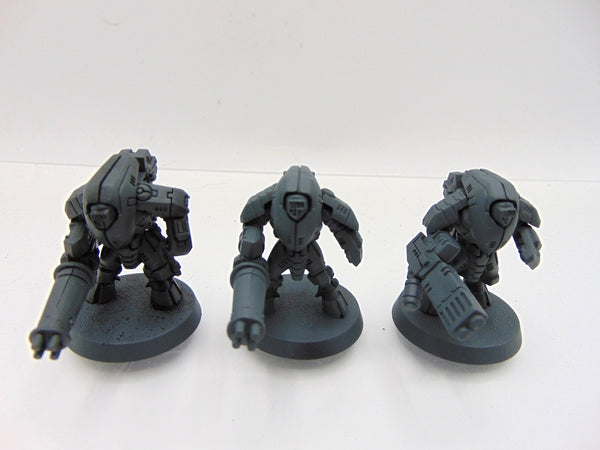 XV25 Stealth Battlesuits