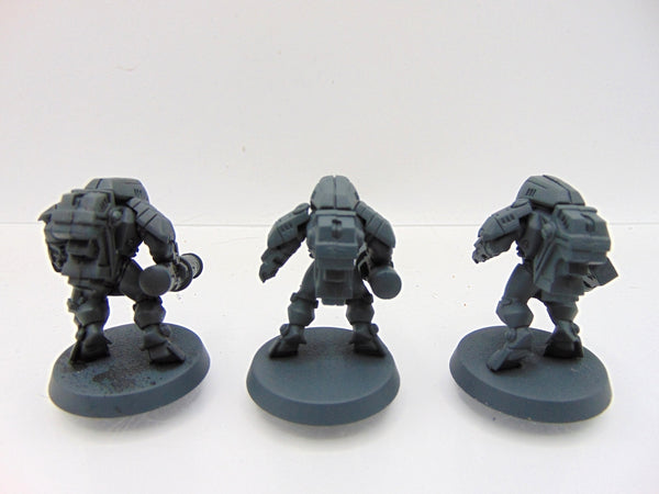 XV25 Stealth Battlesuits