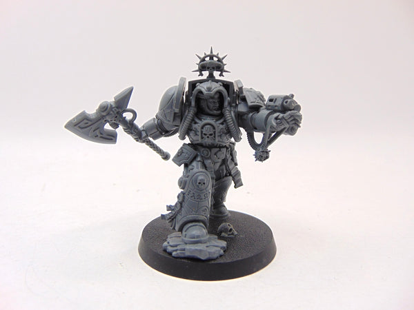 Librarian in Terminator Armour