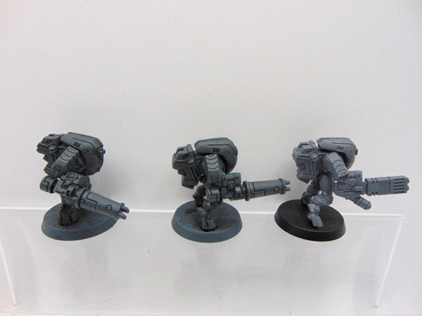 XV25 Stealth Battlesuits