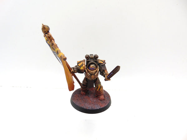 Cataphractii Standard Bearer