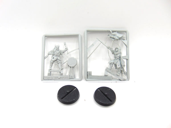 Orc Drummer and Morannon Orcs Shaman