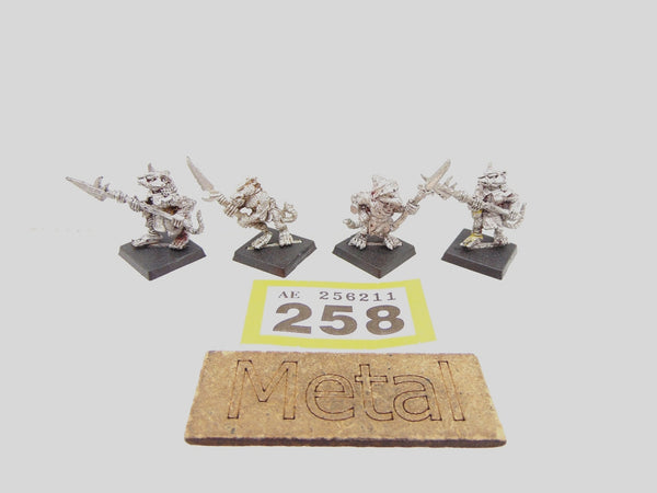 Clan Rats with Halberd