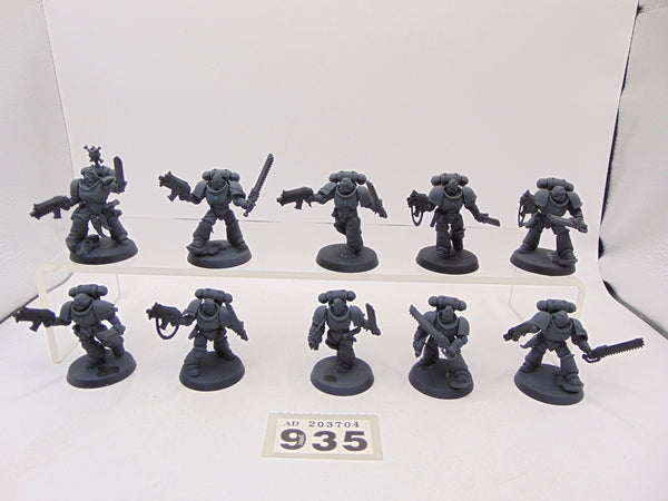 Grey Hunters