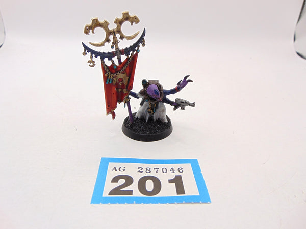 Acolyte Iconward
