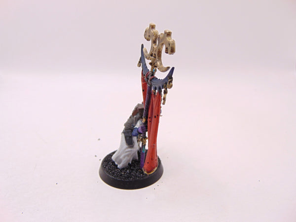 Acolyte Iconward