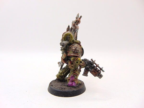 Plague Marine Icon Bearer