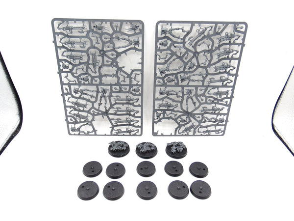 Necron Warriors & Canoptek Scarab Swarms