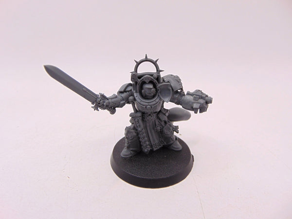 Captain in Terminator Armour