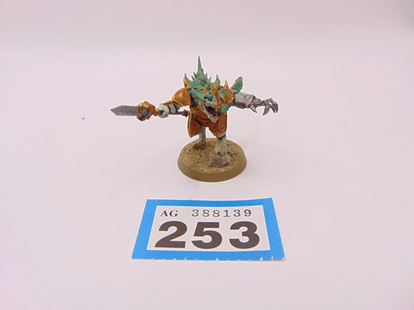 Saurus Oldblood / Scar Veteran