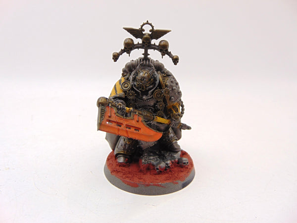 Praetor with Power Axe