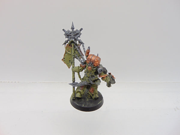 Plague Marine Icon Bearer