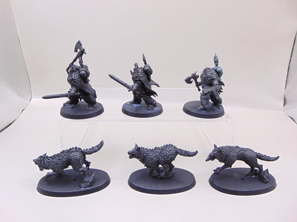 Wolf Guard Headtakers