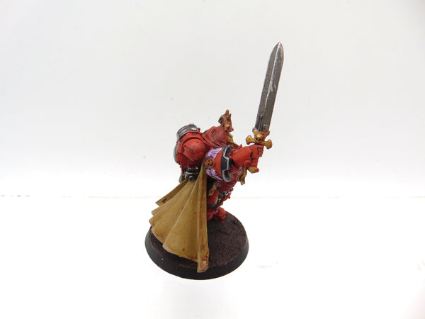 Primaris Captain in Gravis Armour